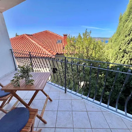 In 45022 * Crikvenica